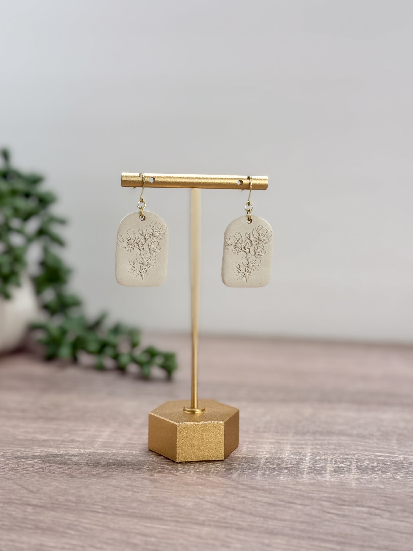 Arched Earrings