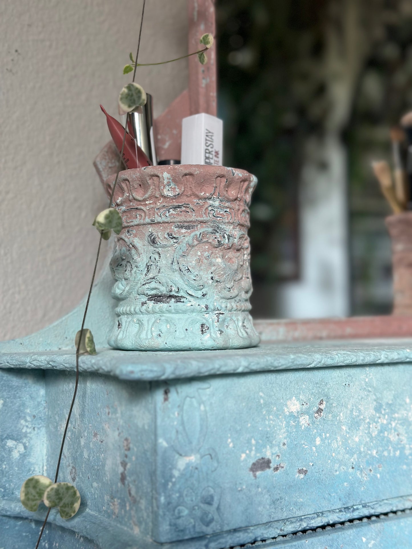 Gorgeous Old-World Style Makeup Vanity