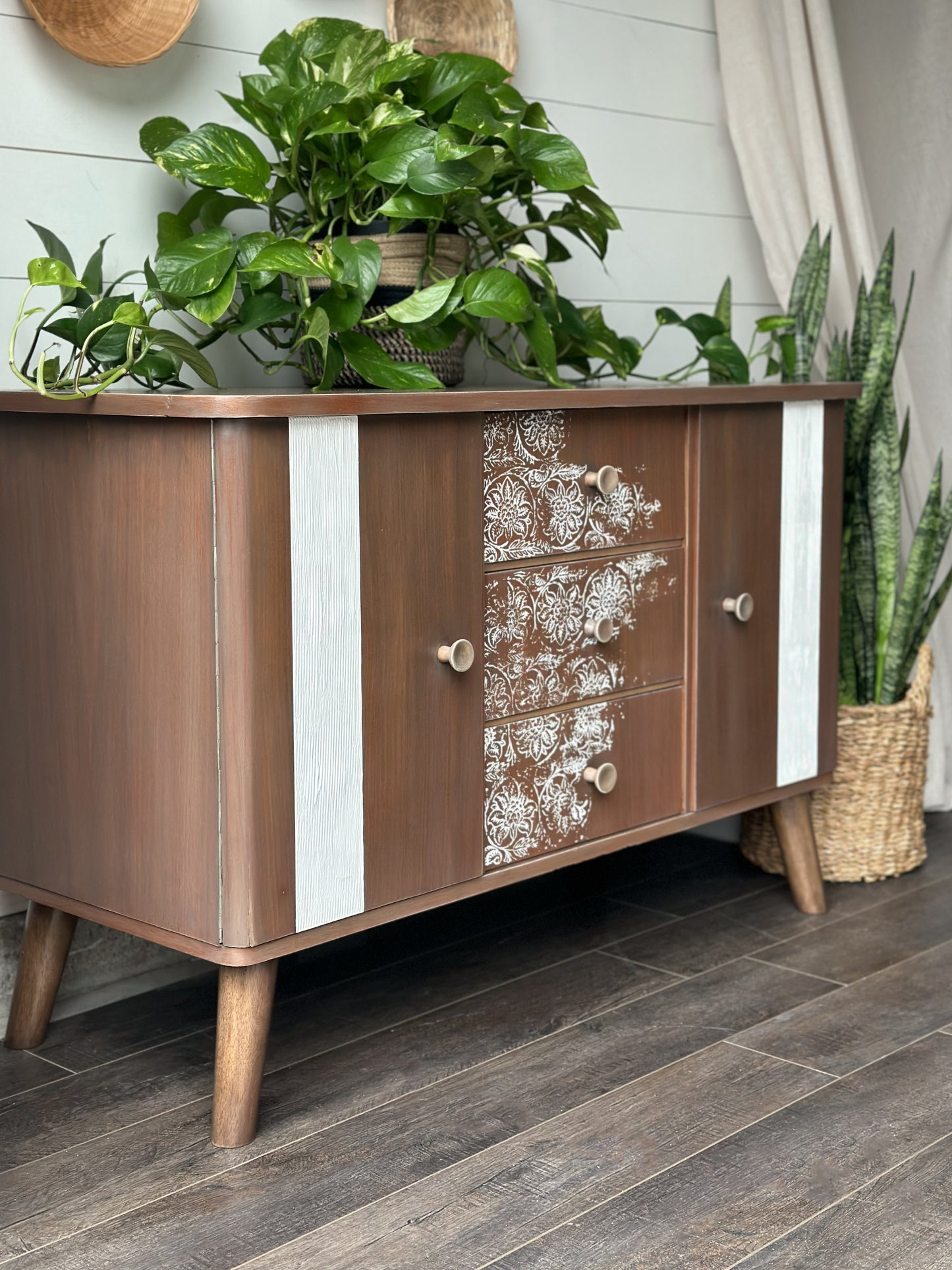 Scandinavian Boho Console